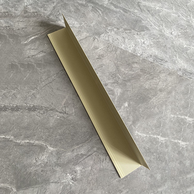 Desain Model 3D Bentuk L Sudut Pelindung PVC Untuk Dinding
