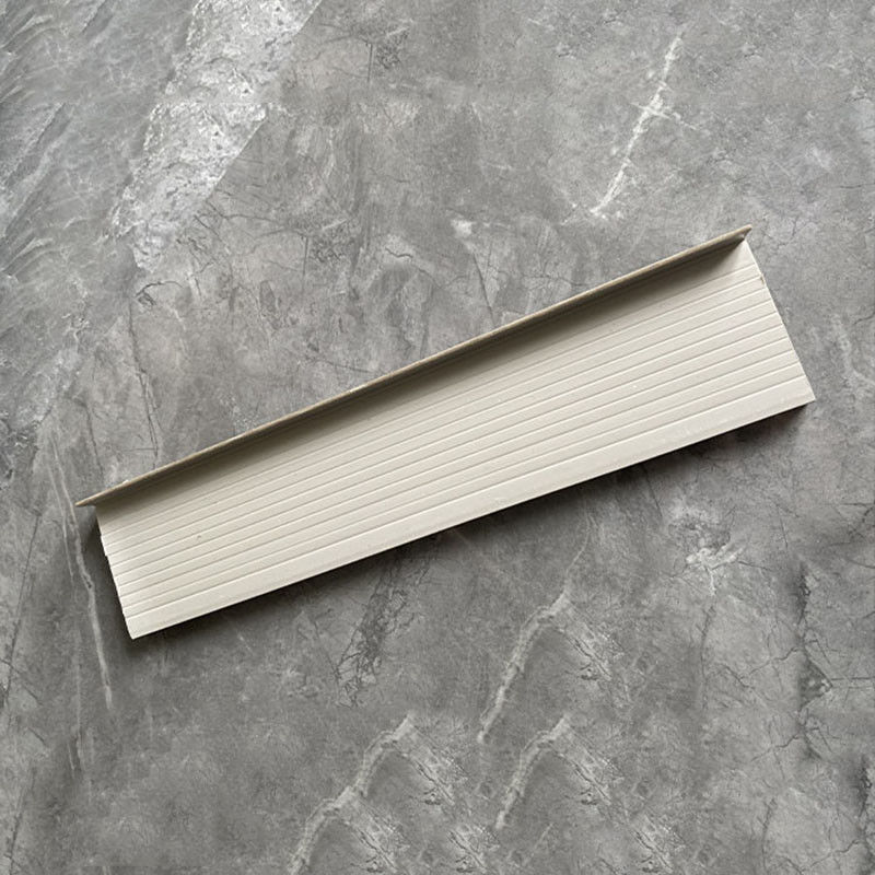 25 * 25mm 30 * 30mm 40 * 40mm Jendela Merayap Sistem Bingkai Jendela Skirting OEM ODM