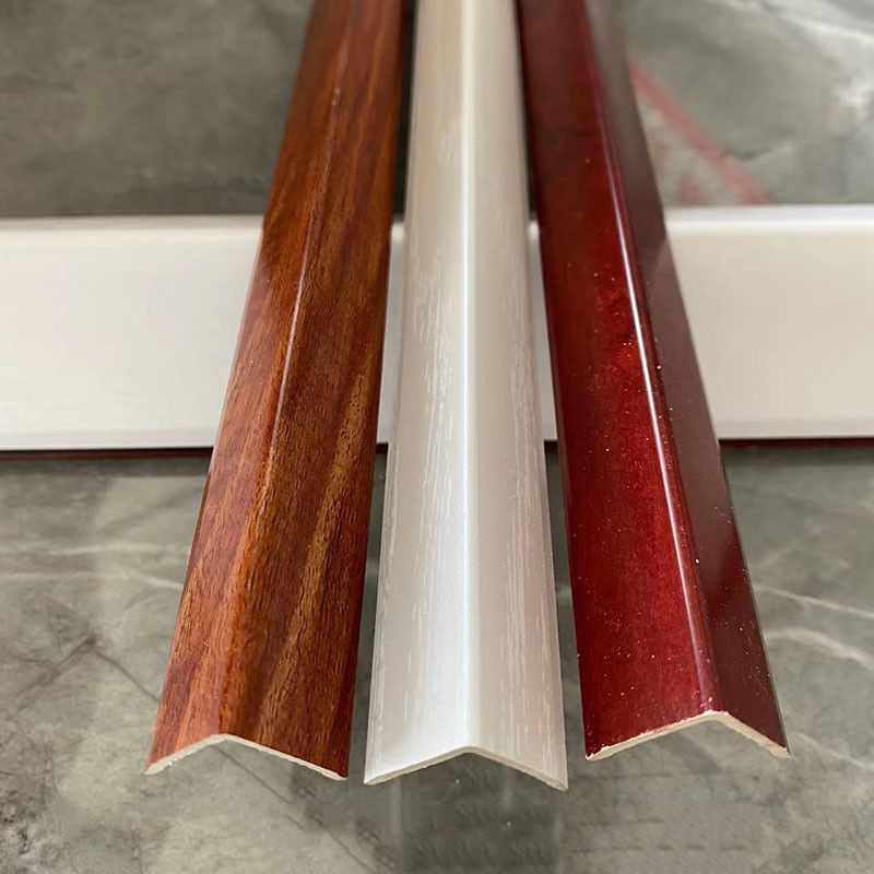 UV Coating Wearproof SPC Skirting Flooring Trim Untuk Dekorasi Dalam Ruangan