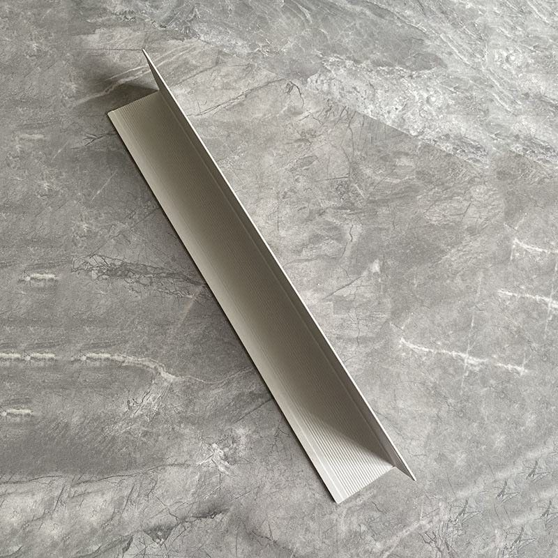 Penjaga Sudut Dinding PVC Mengkilap Tinggi Dalam Ruangan Lebar 10mm-50mm